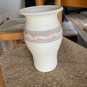 Olin Powell vase. Beautiful never been used